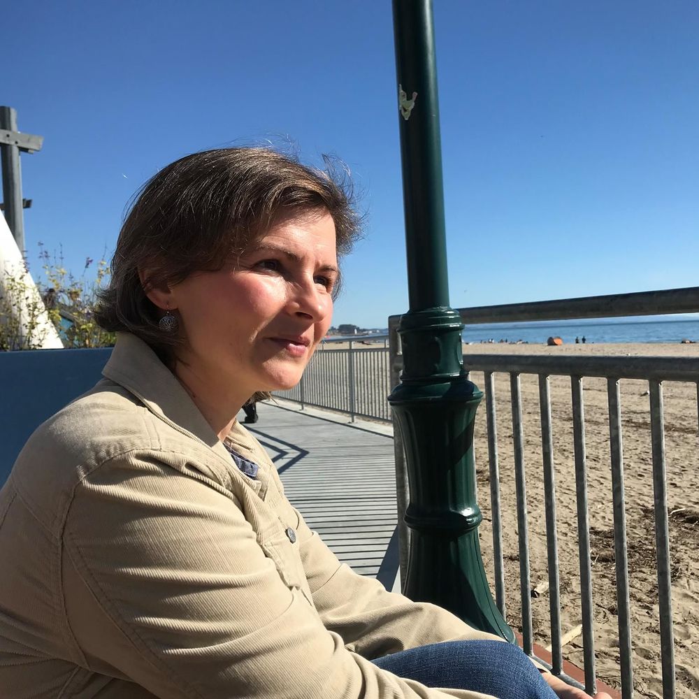 Meet your Posher, Gabriela